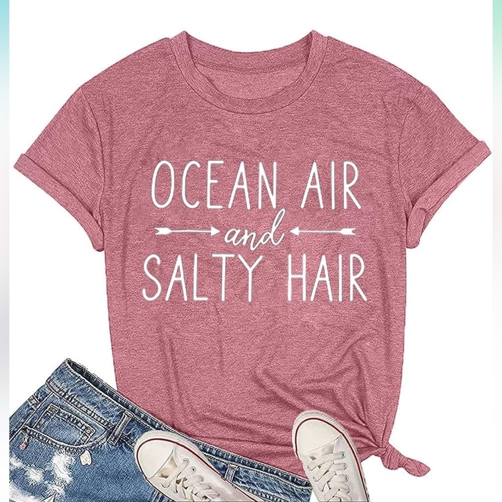 ⭐ Women’s Size Medium Graphic Tee – “Ocean Air & Salty Hair” ⭐